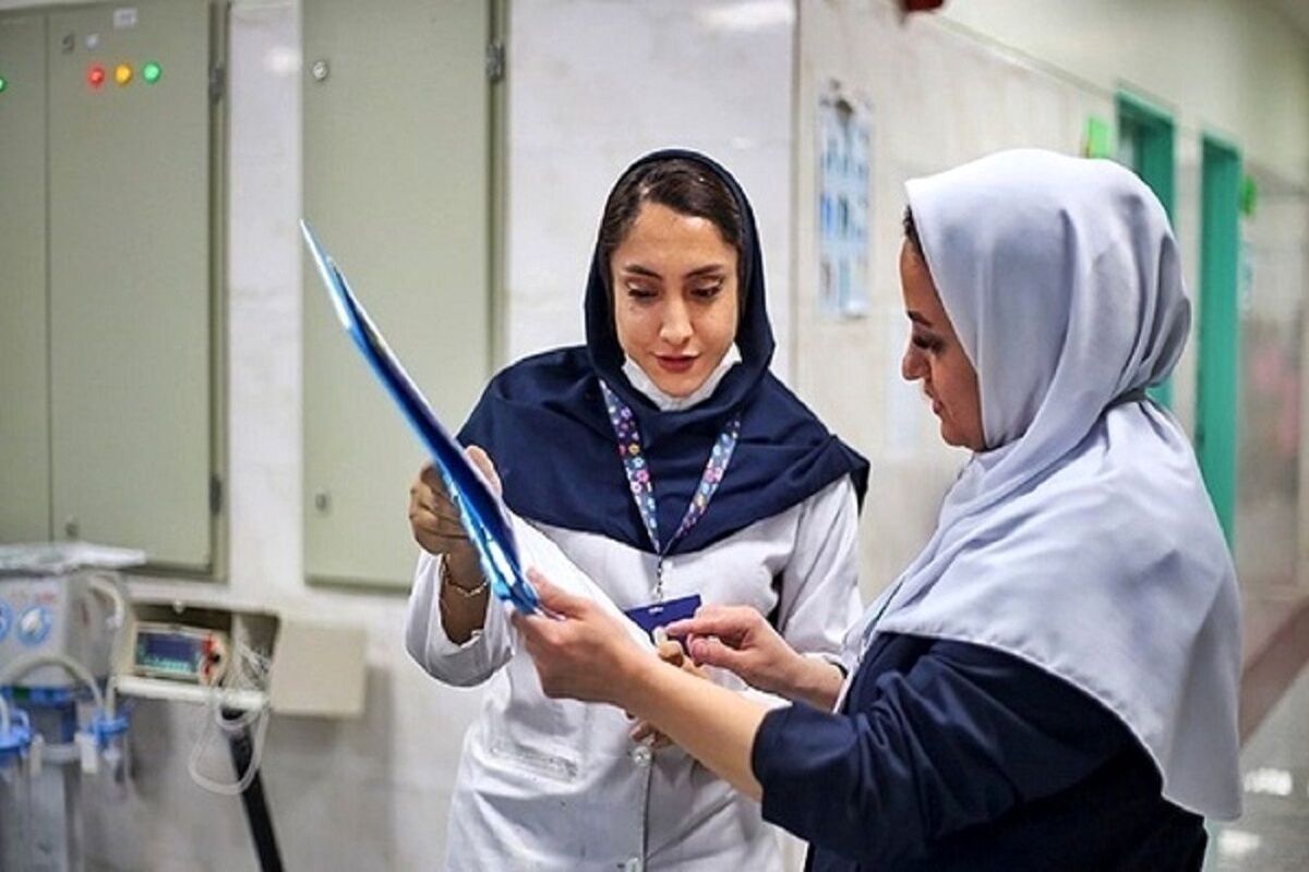 ازدواج و فرزندآوری پرستاران در ایران ممنوع شد!
