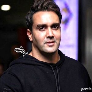 پوریا پورسرخ در یک هیأت عزاداری دیده شد/ ویدئو