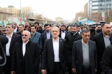 سانسور سخنرانی ۲۲ بهمن پزشکیان در صدا و سیما/ بخش مربوط به اعتراضات دیماه پخش نشد