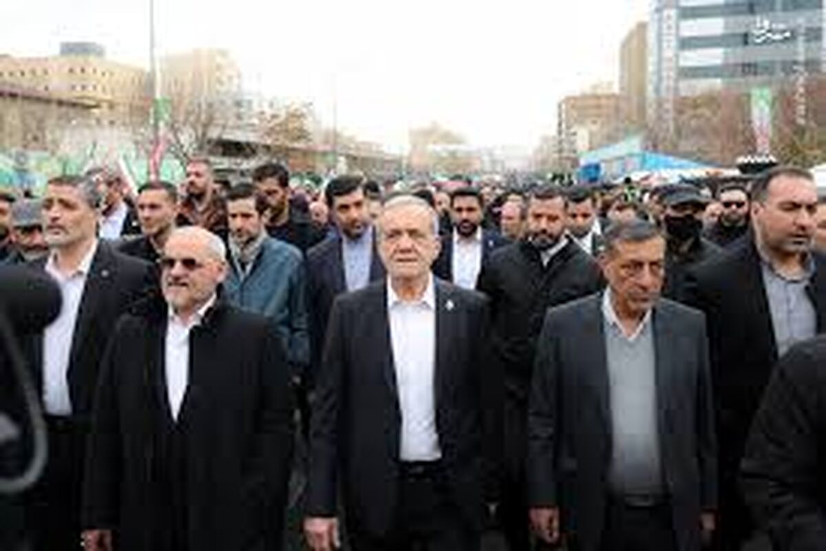 سانسور سخنرانی ۲۲ بهمن پزشکیان در صدا و سیما/ بخش مربوط به اعتراضات دیماه پخش نشد