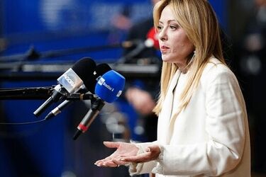 واکنش جورجیا ملونی به وضعیت اسپانیا: دست روی دست نخواهیم گذاشت