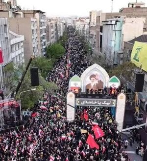 تصاویر مراسم تشییع پیکر رهبر شهید انقلاب در تهران