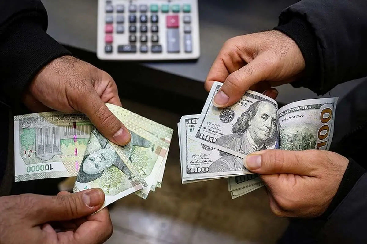  واکنش رسمی دولت به دلار ۱۰۰ هزار تومانی 