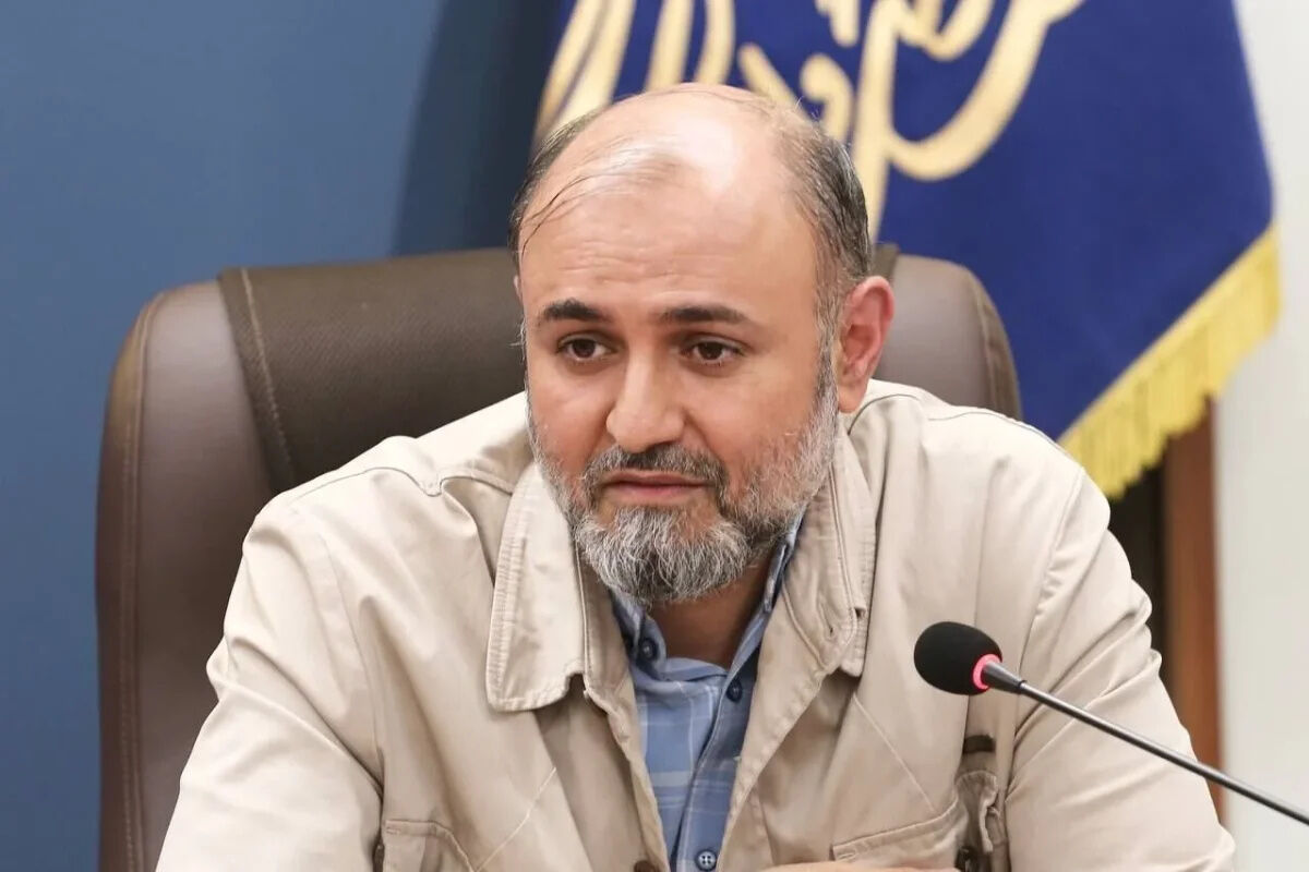 حمله به برادر داماد شهید رئیسی؛ «این فردِ سوپرانقلابی صراحتاً می‌گوید کاری به رهبری ندارم»