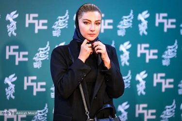 بازیگران در جشنواره فجر مشکی‌پوش شدند/ عکس