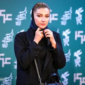 بازیگران در جشنواره فجر مشکی‌پوش شدند/ عکس