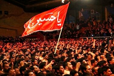 چهره عجیب برخی دختران در عزاداری محرم سوژه شد/ عکس