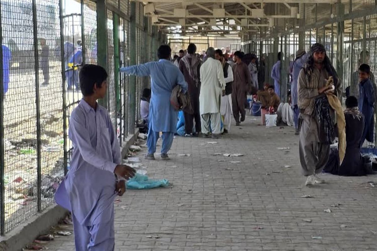 مردم این شهر ایران، کینه افغانستان را تا ابد در دل دارند