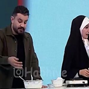 روزه‌خواری مجری مشهور صداوسیما در برنامه زنده!/ ویدئو