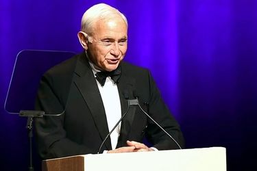 دُم موساد از پرونده جنسی اپستین بیرون زد