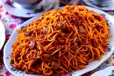 یک فاجعه/ فروش غذا به صورت لقمه‌ای/ عکس