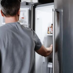 چرا با وجود سیر شدن، باز هم هوس خوراکی می‌کنیم؟