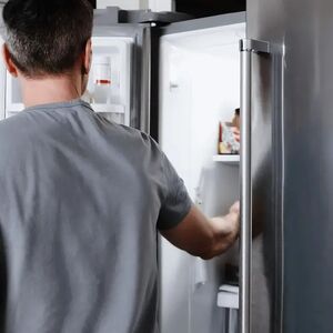 چرا با وجود سیر شدن، باز هم هوس خوراکی می‌کنیم؟